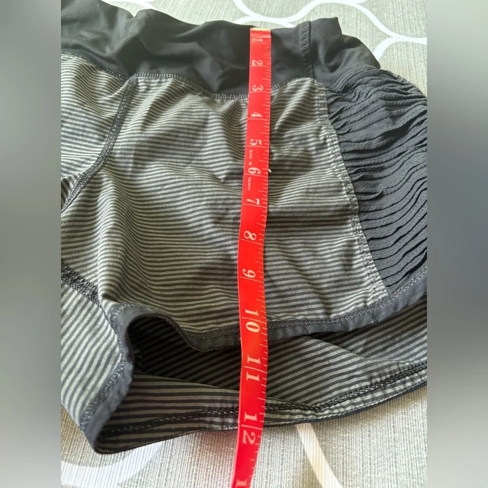 LULULEMON Run Bright at Night Tonka Stripe Women's Shorts